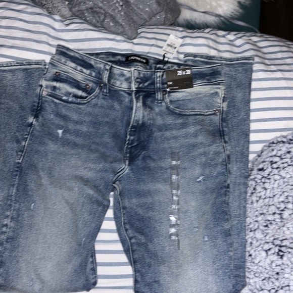 Sold on eBay - Picture 7 of 8